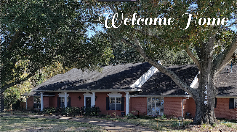 Exterior of Cozy Living Community in MISSOURI CITY, TX
