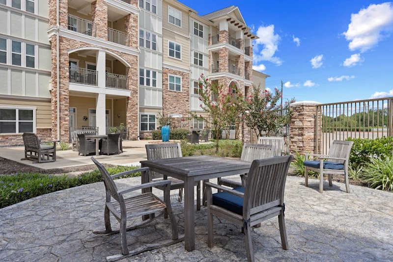 Exterior of Discovery Village Clear Lake in WEBSTER, TX