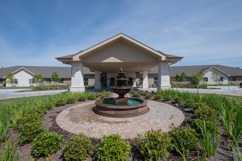 Exterior of Rollingbrook Rehabilitation and Health Care Center in Baytown, TX