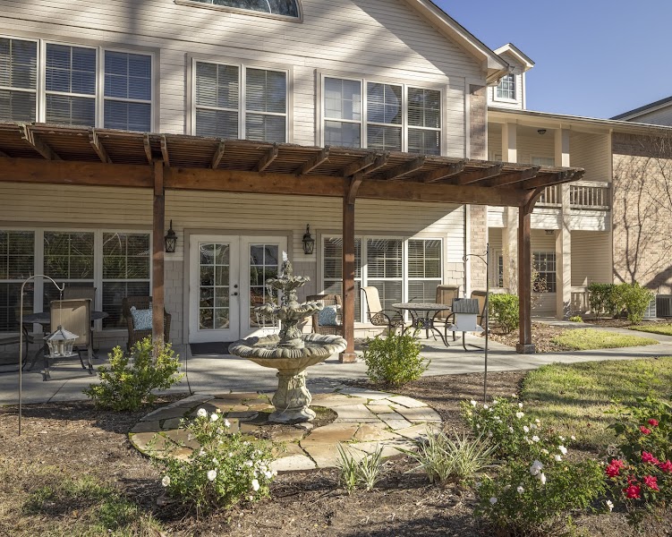 Exterior of The Wellington At Conroe in CONROE, TX