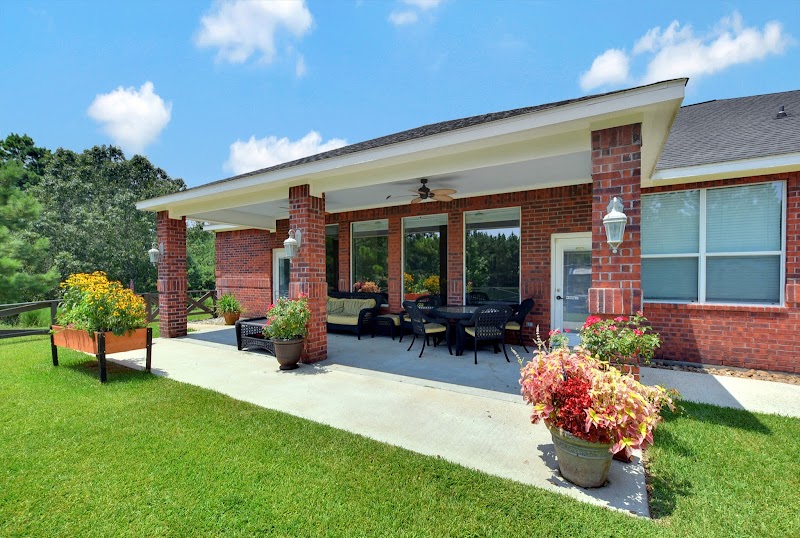 Exterior of Village Care Homes, LLC in Conroe, TX